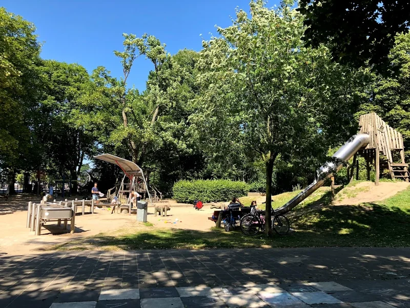 Spielplatz Elbpark