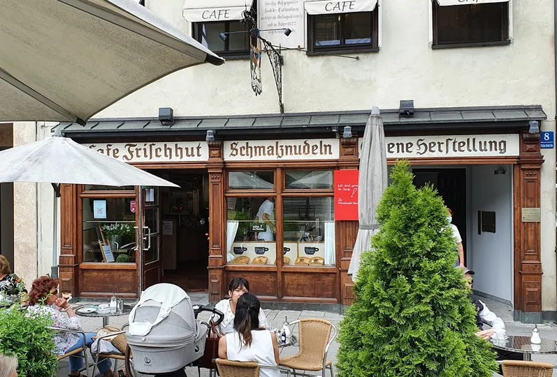 Schmalznudel - Cafe Frischhut