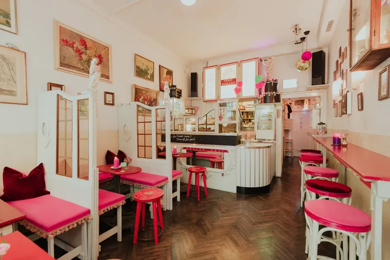 Café Fräulein