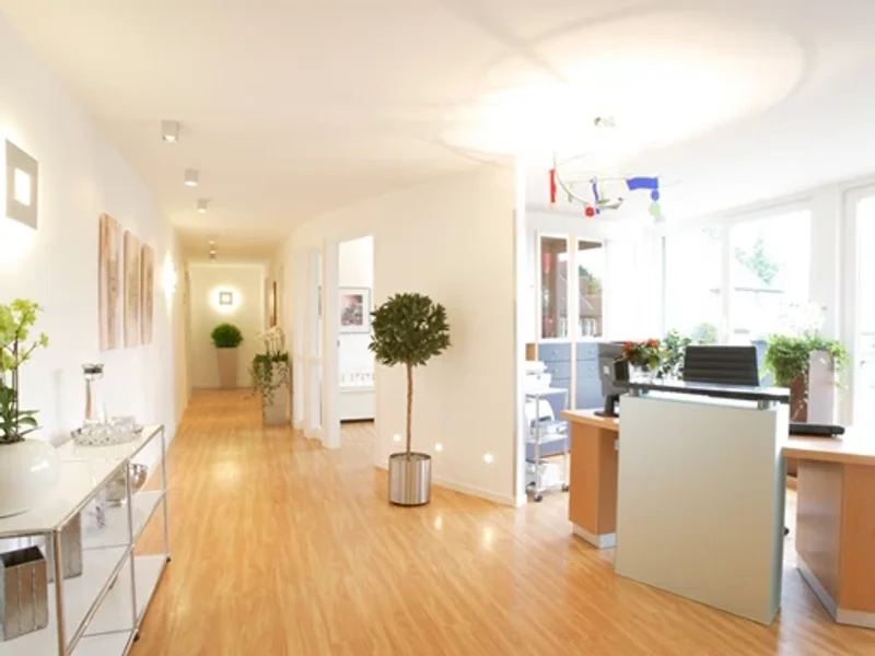 Dres. Kaweh und Becker