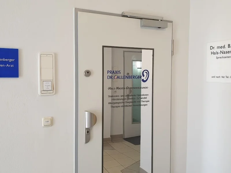 Herr Dr. med. Bernhard Gallenberger