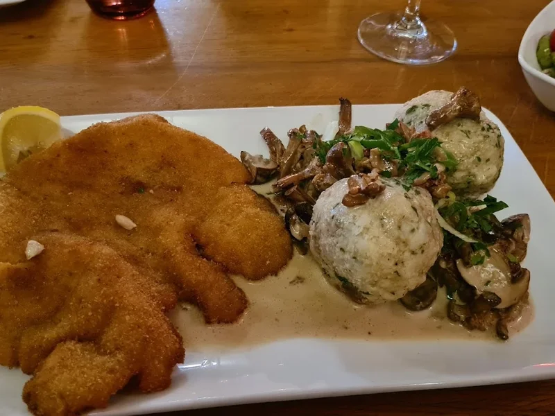 Uhlenhorster Weinstube