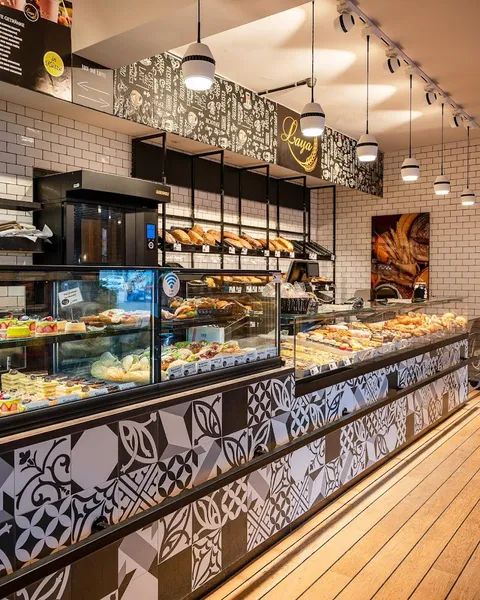 Laya Café Pâtisserie Konditorei Bäckerei HH