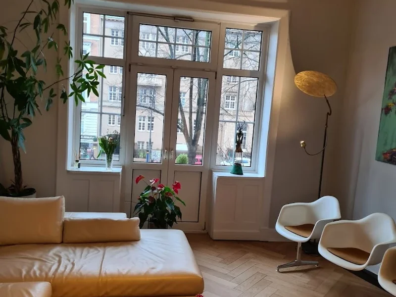 Zahnarztpraxis Dr. Maghmumy & Jarmohamadi