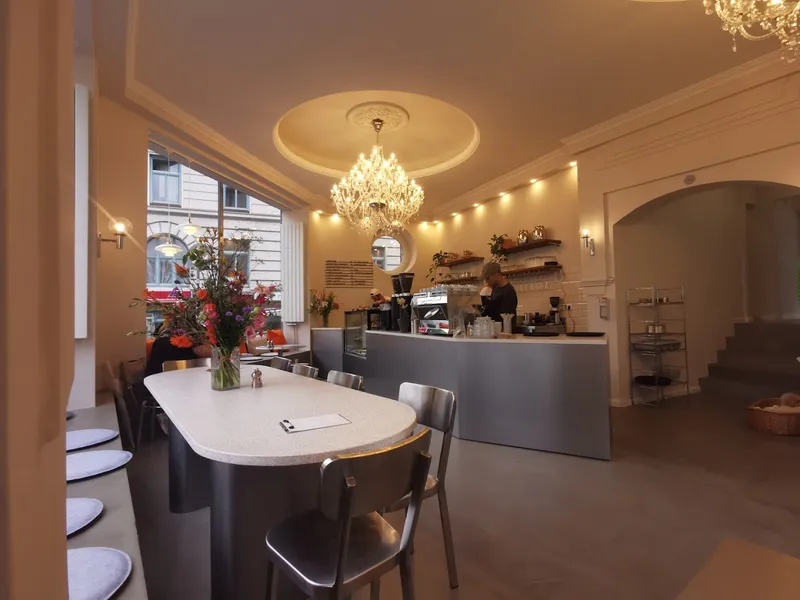 Instinct Coffee