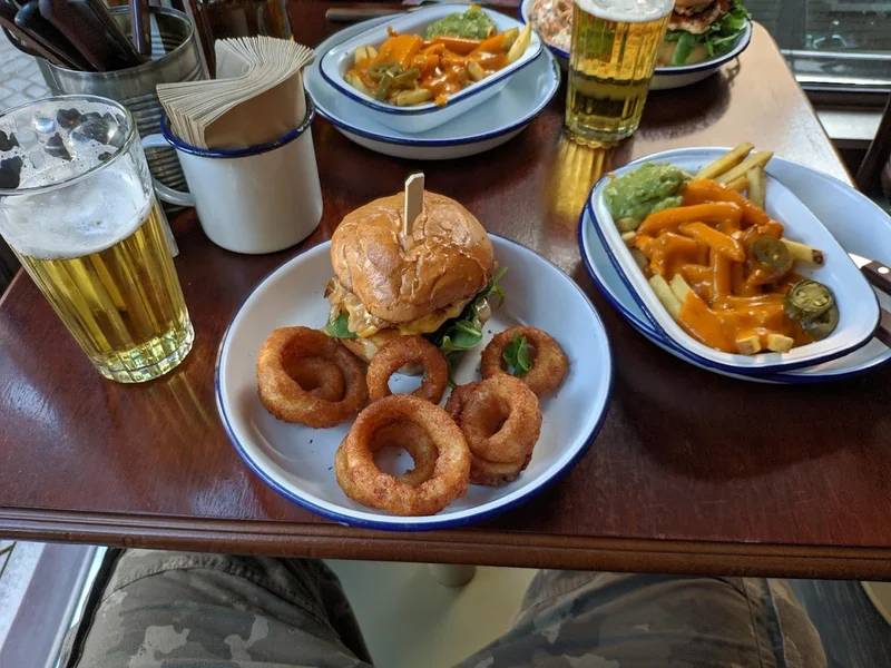 Otto's Burger - Lange Reihe