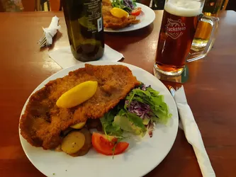 Liste 8 schnitzel in St. Georg Hamburg