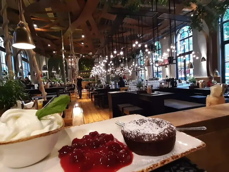 PETER PANE Burgergrill & Bar