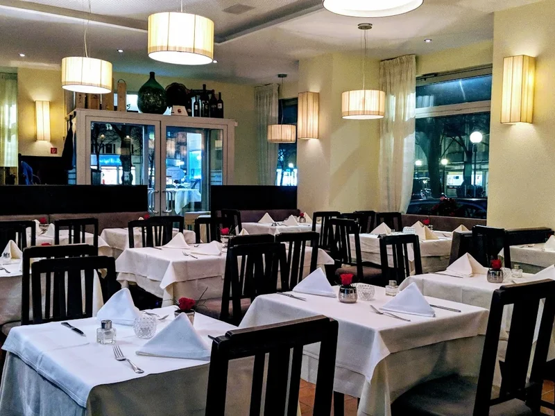 Piazzetta Ristorante & Pizzeria