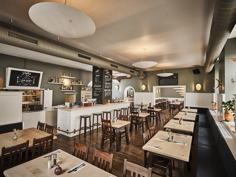 Dilan Meze Bar & Restaurant