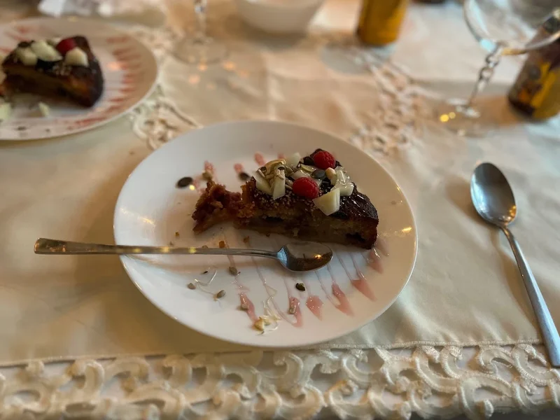 Oliver Israeli vegan food