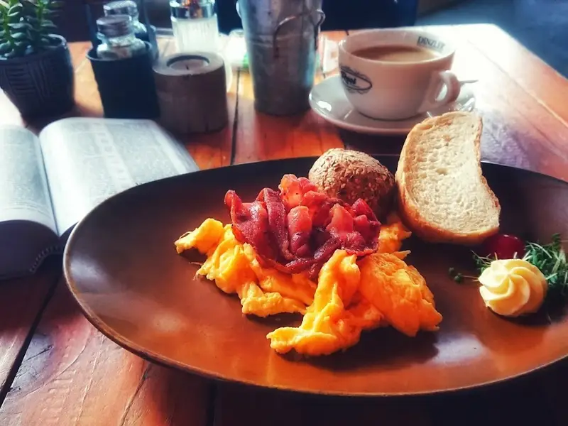 Rosi Kaffeehaus & Bar