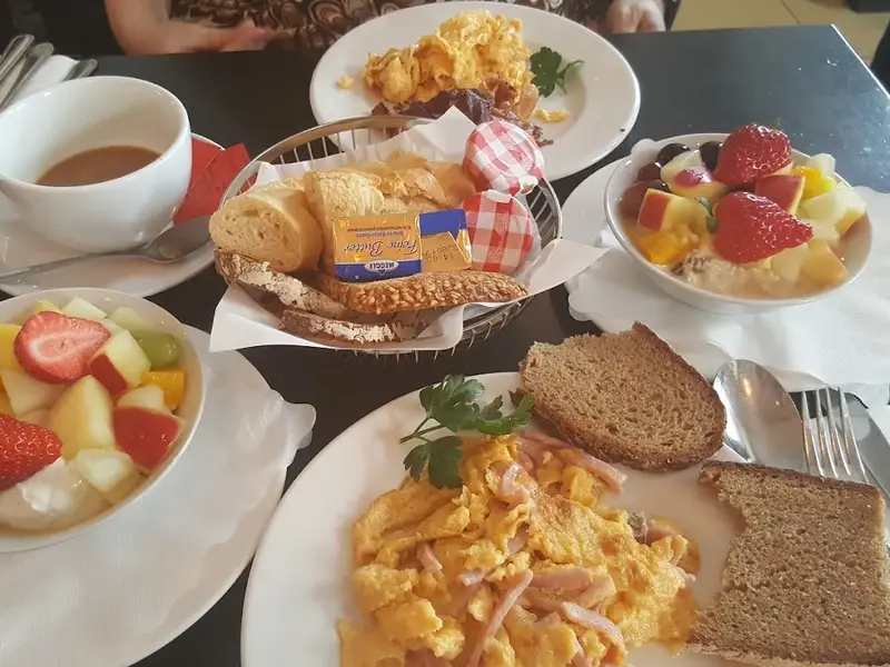 Cafe Wiener Platz