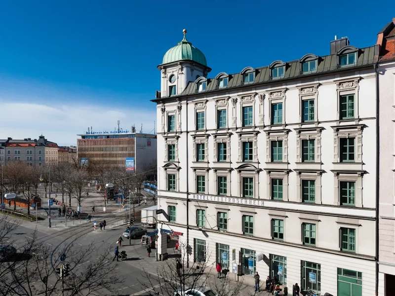 MOMA1890 Boutique Hotel