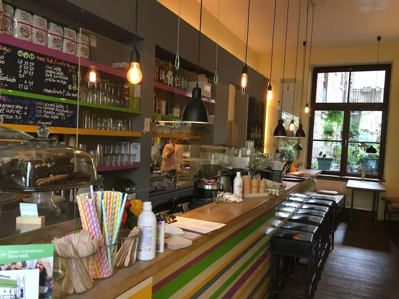 cafecafe - urban eats & coffee