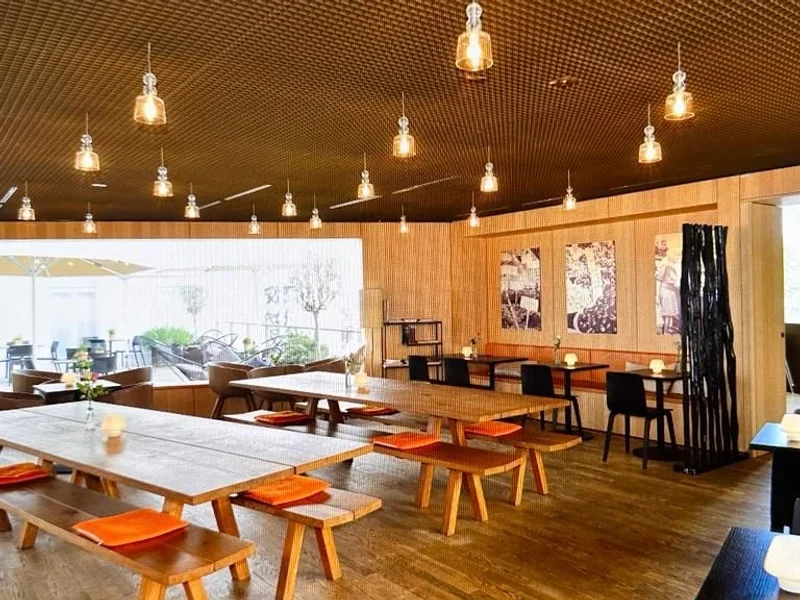 LIFE DELI | Vegan & Koscher Restaurant , Cafe, Catering & Eventlocation | Jüdisches Museum Frankfurt am Main