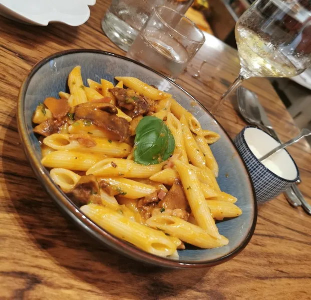 Da Me Primi e Vini