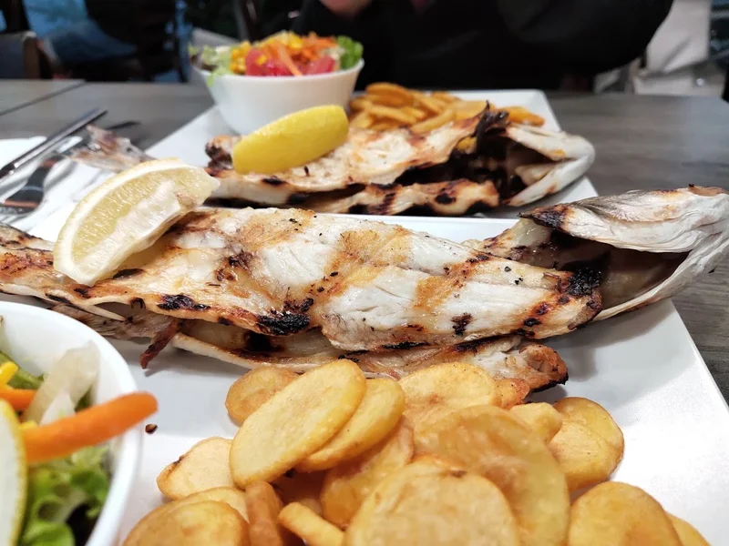 Alims Fischimbiss Mainzer Landstraße