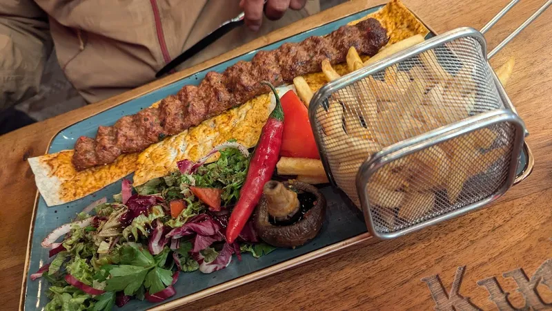 Kudr-et Döner House