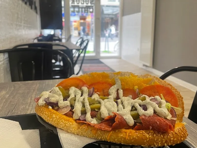 SUCUK and CHILL Köln