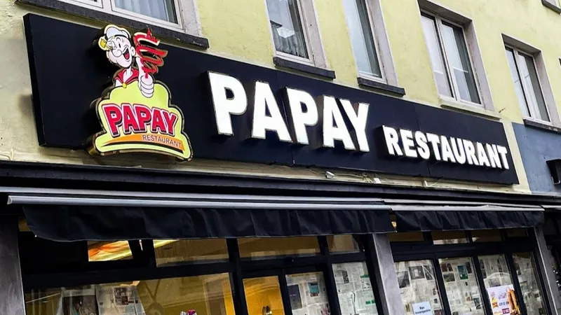 Papay Restaurant