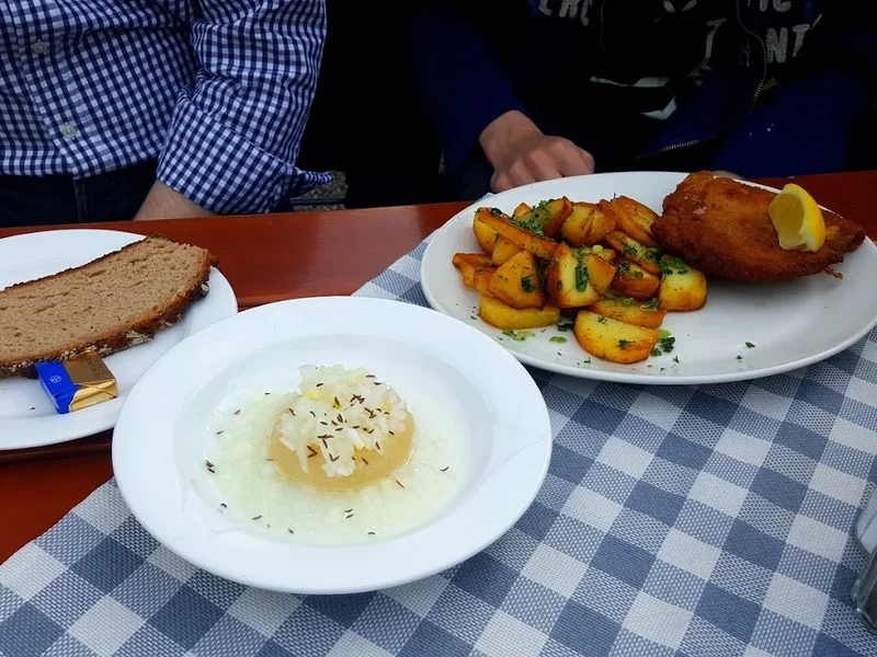 Paulaner Platzhirsch am Main