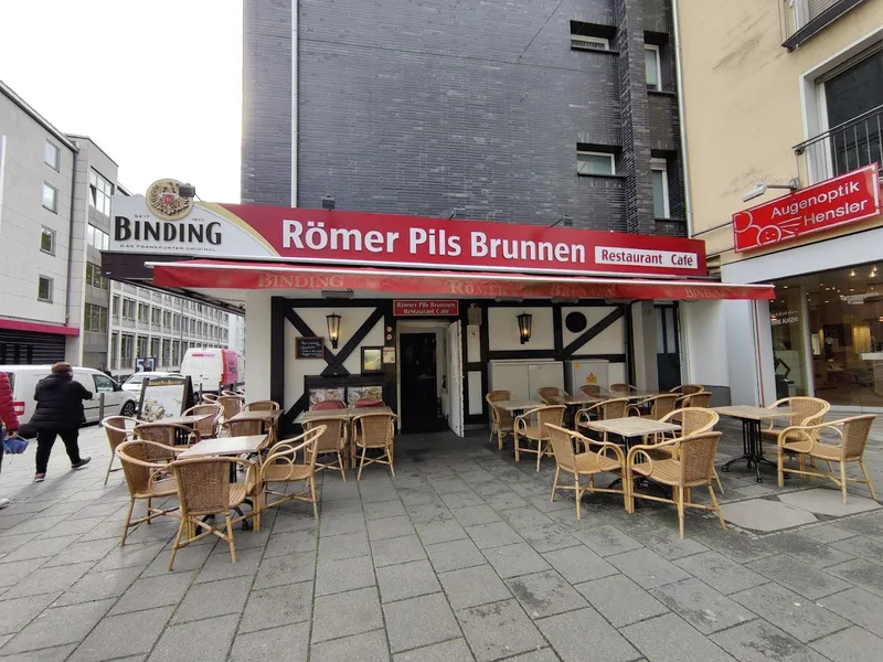 Römer Pils Brunnen