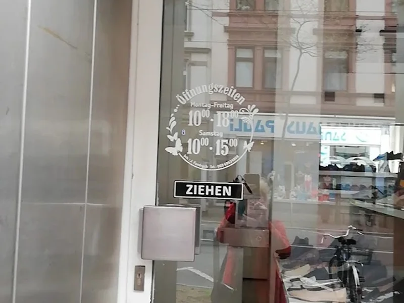 Schuhboutique Dewandi