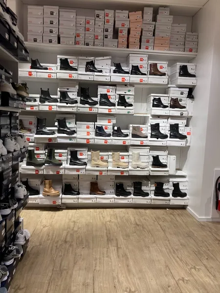 DEICHMANN