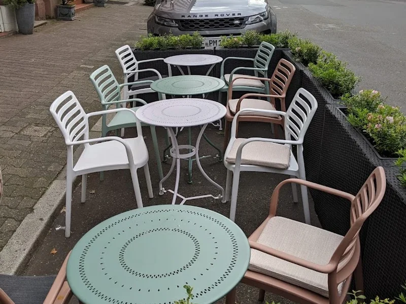 Hamptons Eis & Café