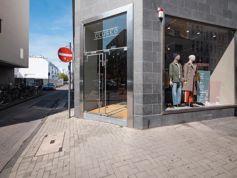 Closed Women's & Men's Store Cologne