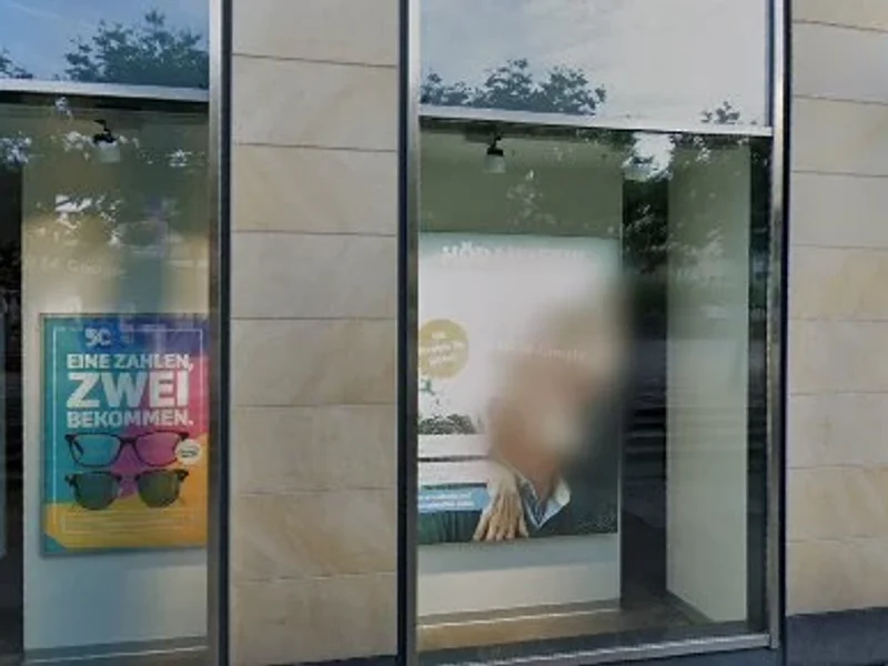 Hörgeräte @ Apollo-Optik Hörakustik