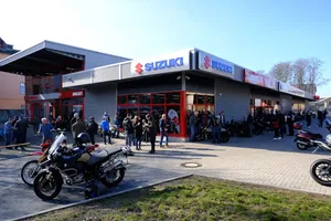 Liste 12 motorradhändler in Köln⁠