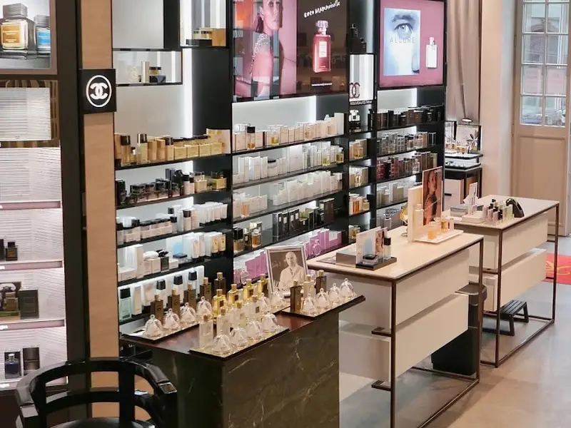 Douglas Frankfurt am Main