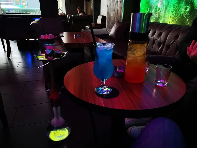Whoka Lounge