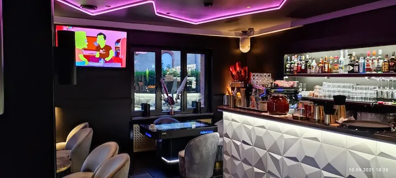 Diamond Shisha Lounge