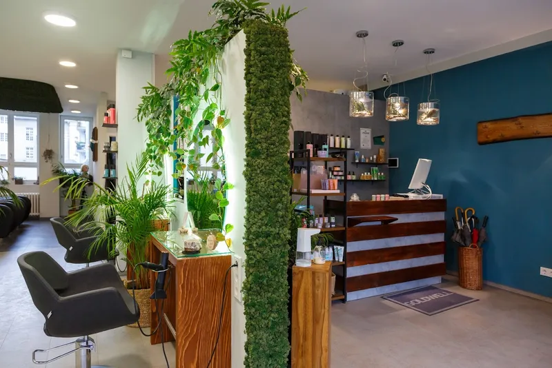 Friseur Style & Bloom - Köln