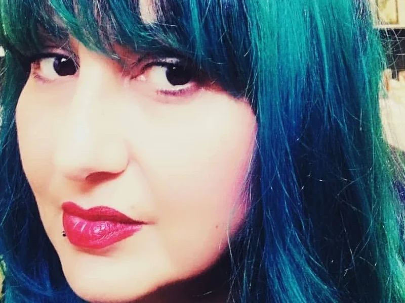 Mythos - Hair & Style