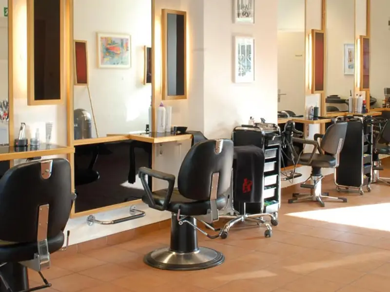 Haarbühne | Friseur Köln Mülheim