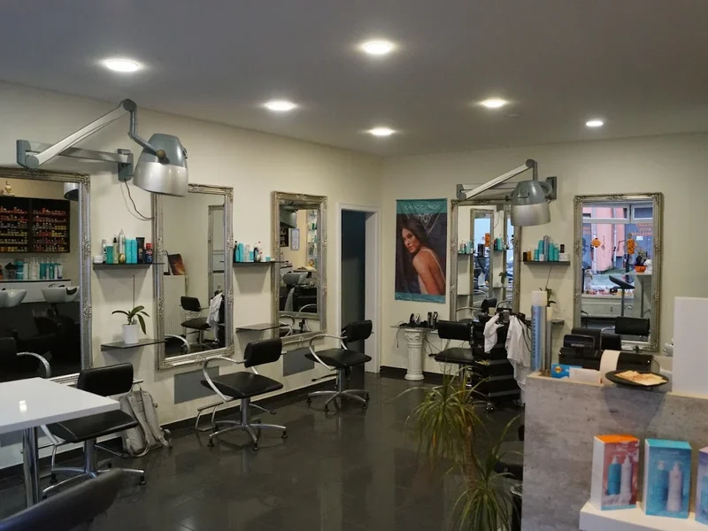 Hair by Pasquale Carlino