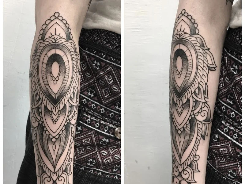 Bare Black Tattoo Parlour