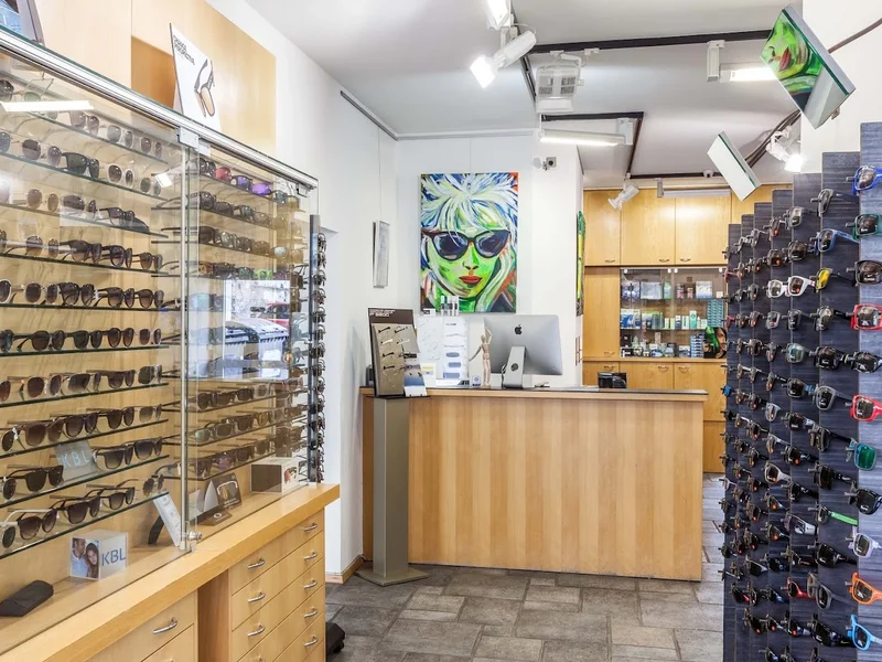 Brillen Hallerbach KG | Optik & Kontaktlinsen Köln