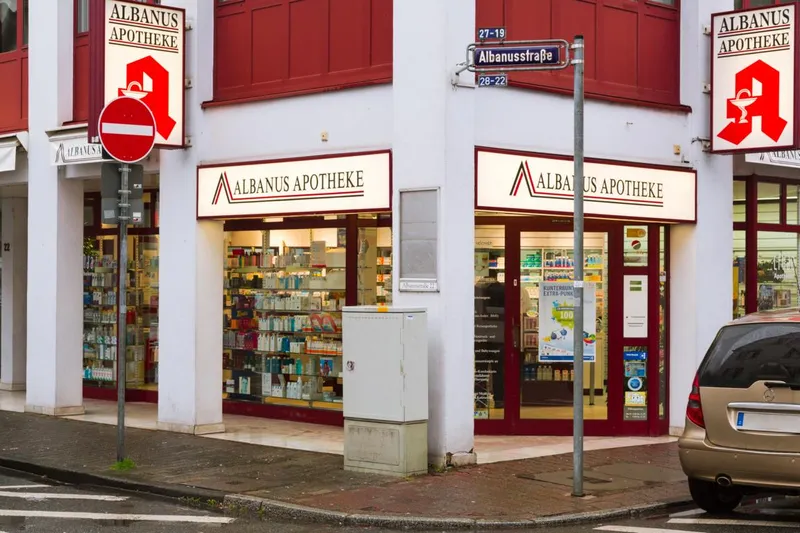 Albanus Apotheke Frankfurt Höchst Kristina Renner