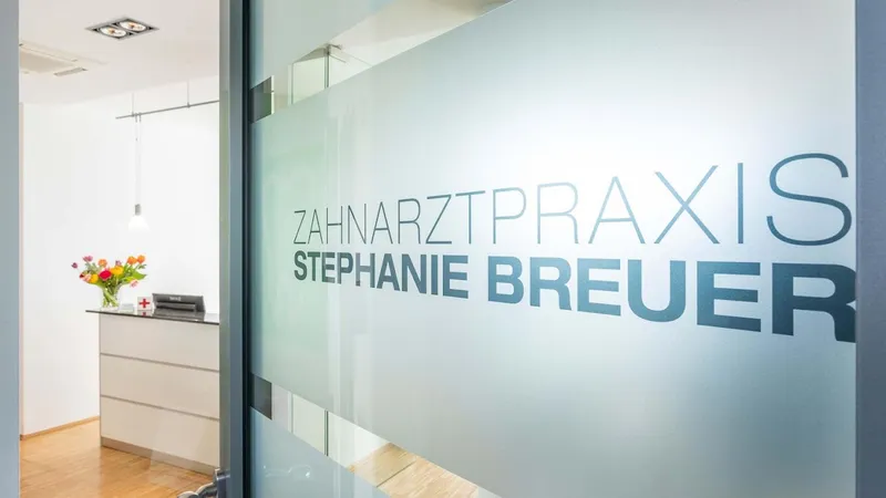 Zahnärztin Stephanie Breuer | Köln