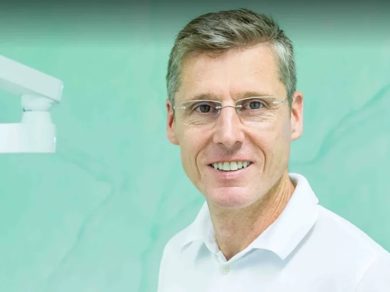 Zahnarztpraxis Egbert Kunert Köln | Ihr Zahnarzt in Köln