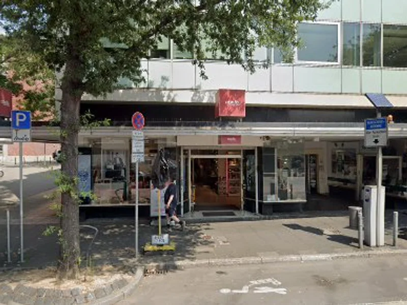 Hautarzt Dr. med. Burkhard Jennewein