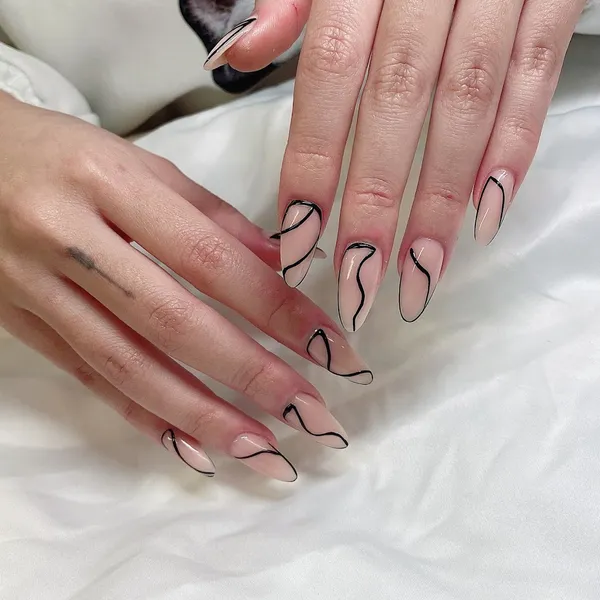 Be Corner Nails & Cosmetics