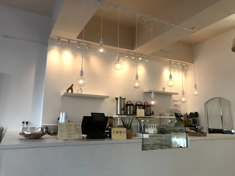 Teemoo the drink shop & Innail studio