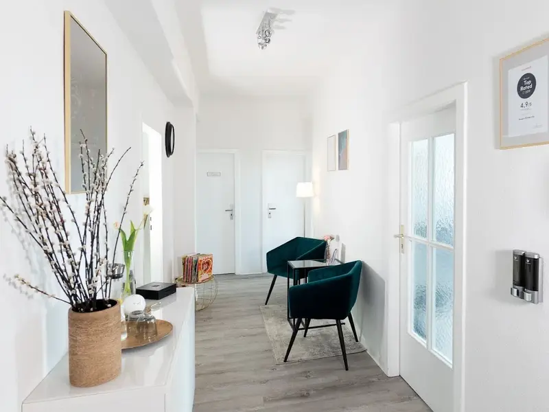 Modern MONA LISA I Kosmetikstudio Köln