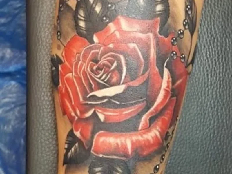 Dave's Tattoo and Piercing